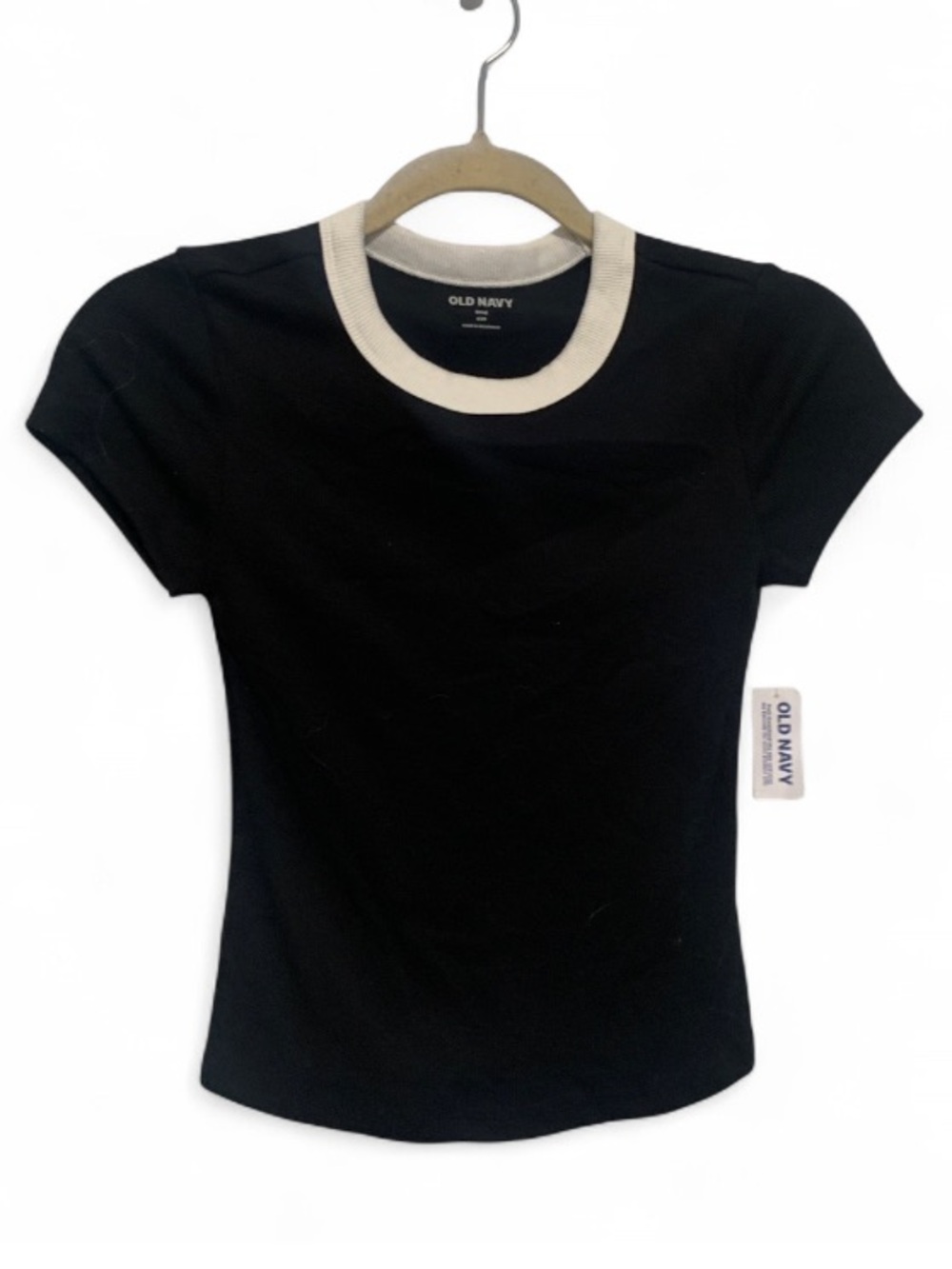 NWT Old Navy Snug Fit Black Ribbed Short Sleeve Tee with White Crew Neck